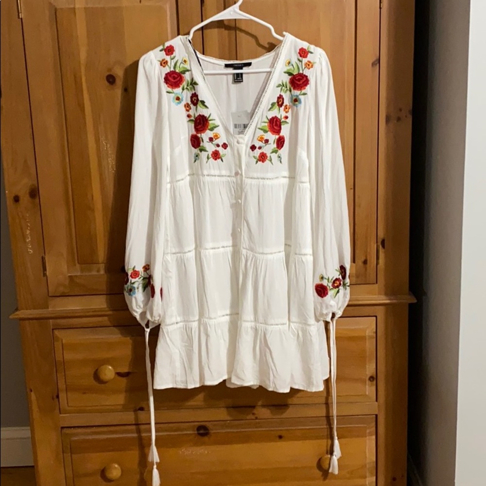 FOREVER 21 EMBROIDERED DRESS